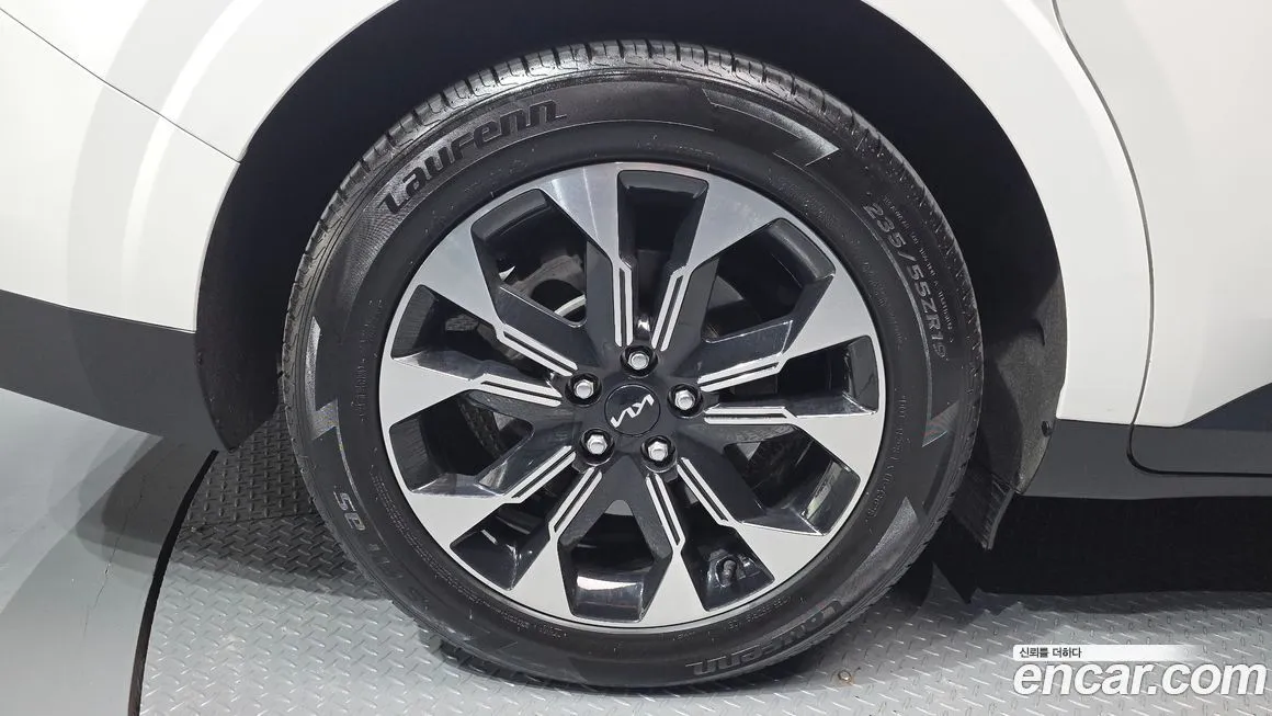 Kia Carnival 2023 из KR, фото 7