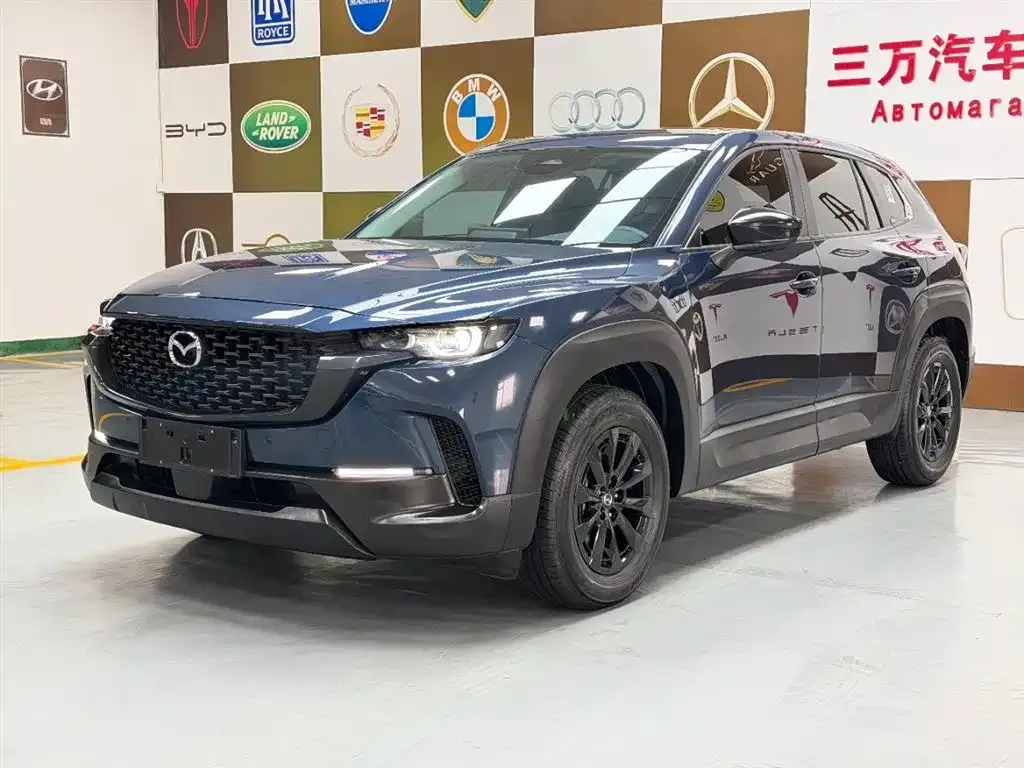 Mazda CX-50 — фото 1