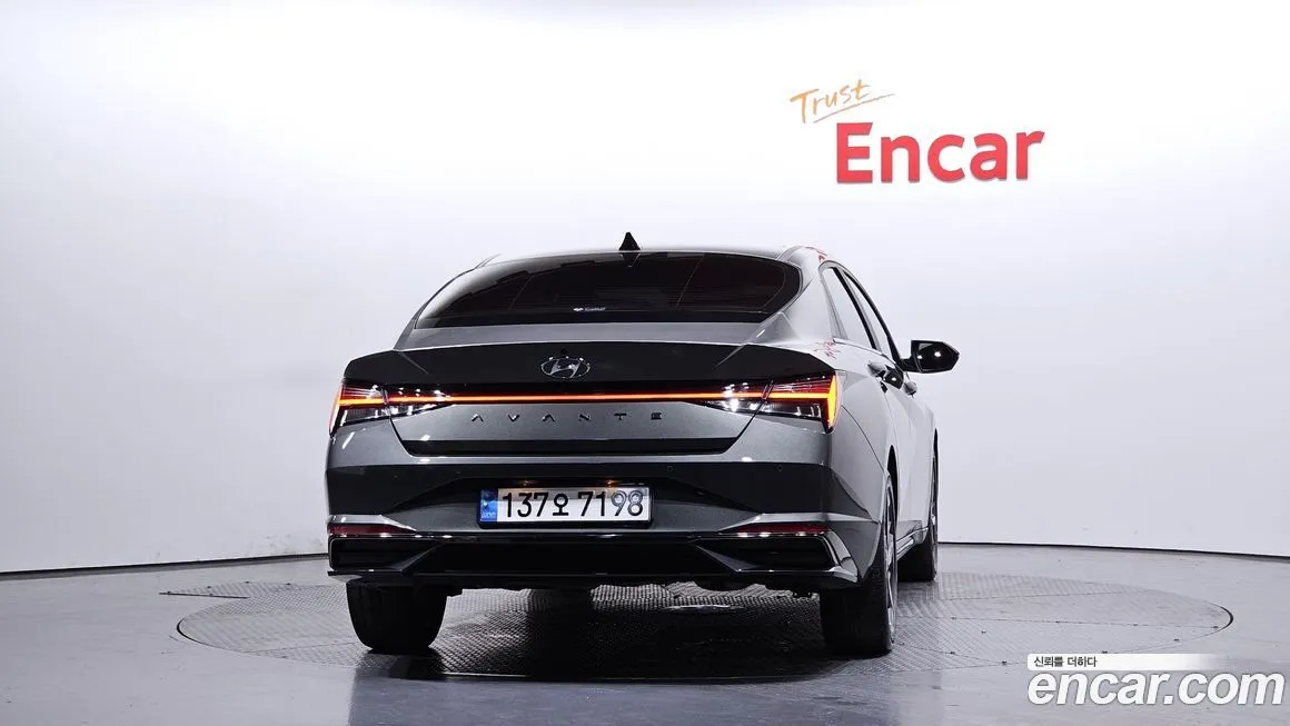 Hyundai AVANTE — фото 4