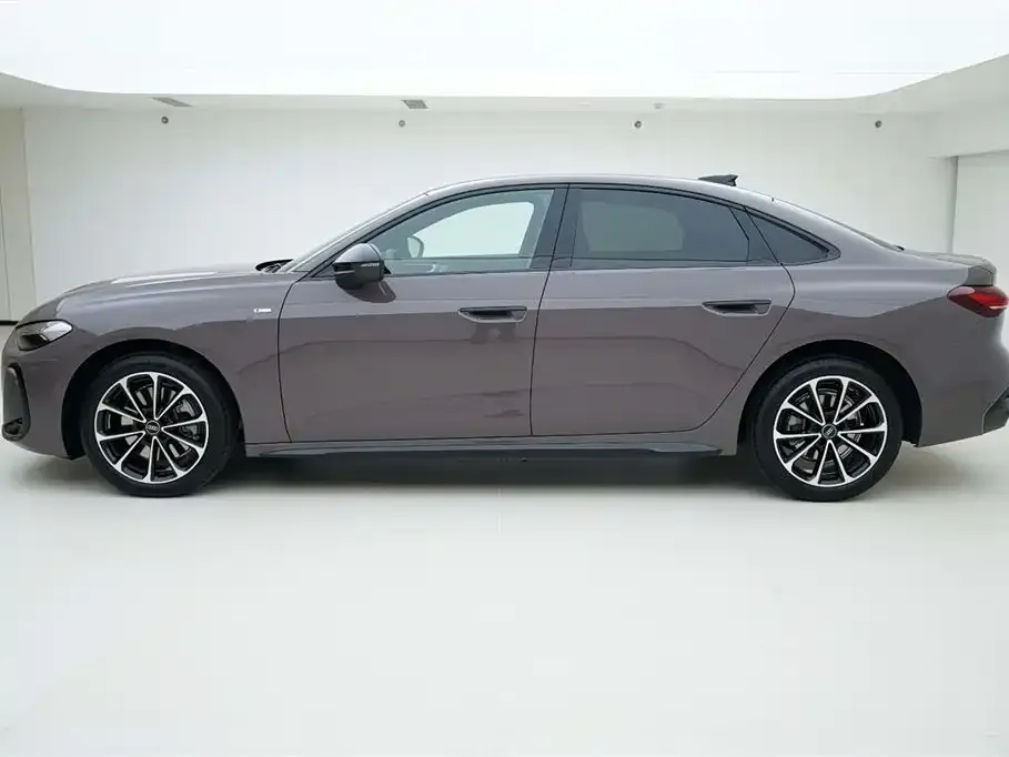 Audi A5L 2025 из CN, фото 4
