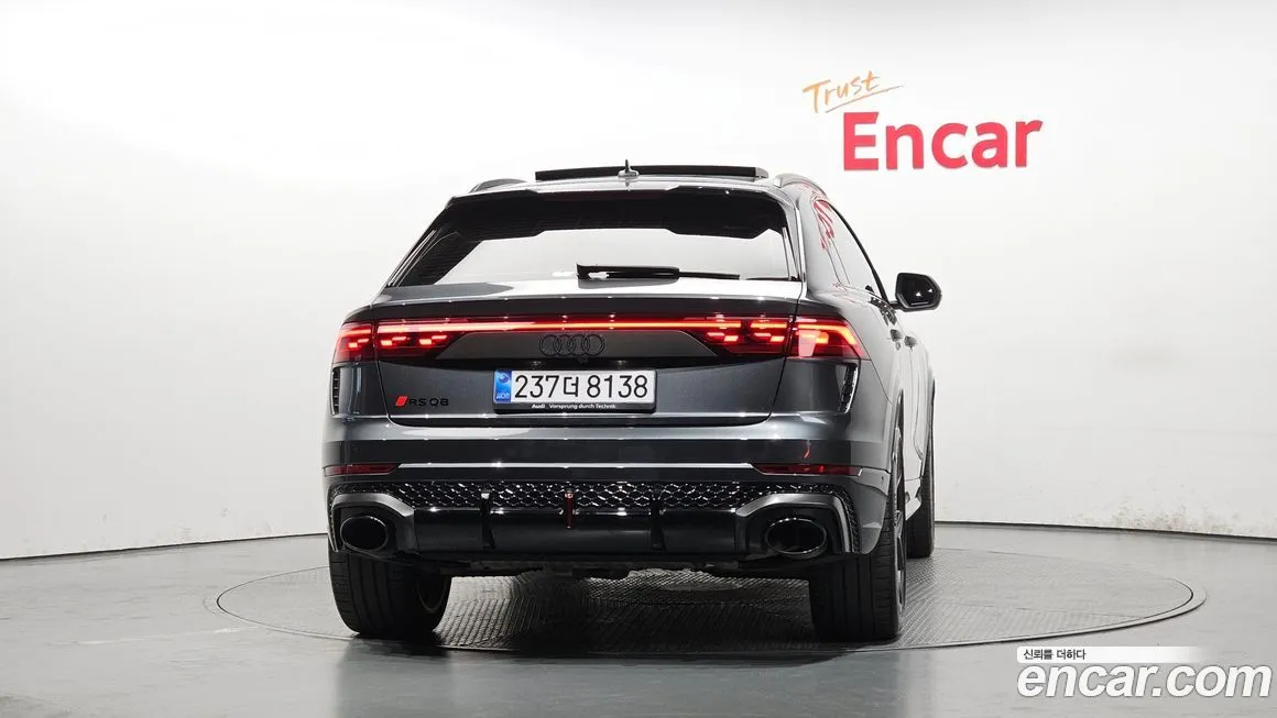 Audi RSQ8 2025 из KR, фото 5