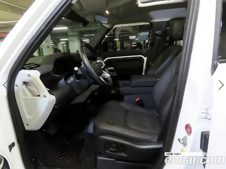 Land Rover Defender 2022 из KR, фото 2