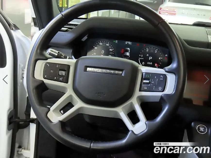 Land Rover Defender 2022 из KR, фото 4