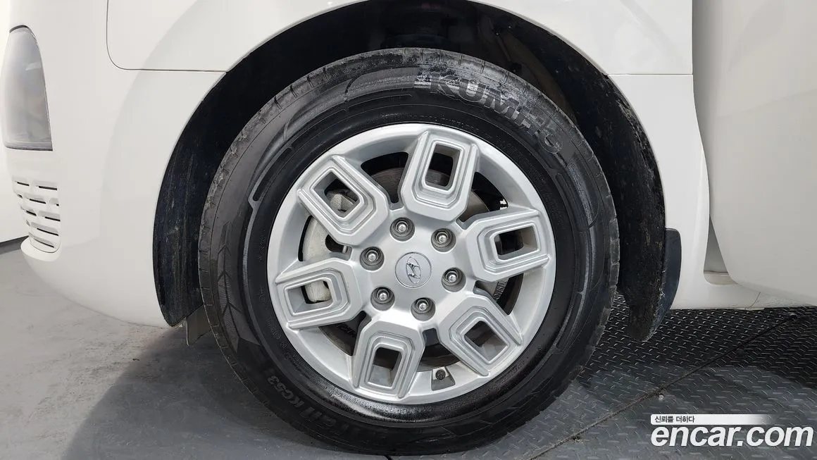 Hyundai Staria — фото 10
