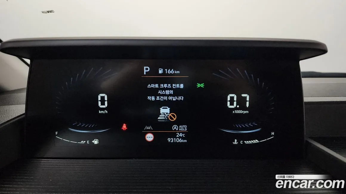 Hyundai Staria — фото 2