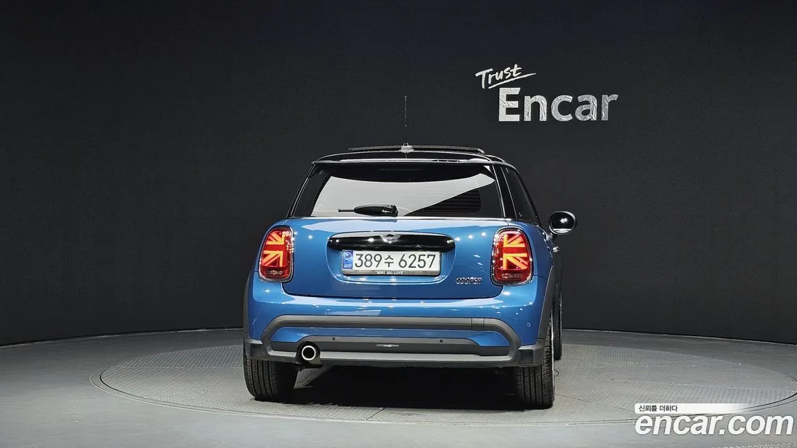 Mini Cooper 2022 из KR, фото 8