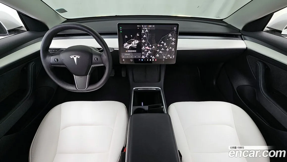 Tesla Model 3 — фото 10