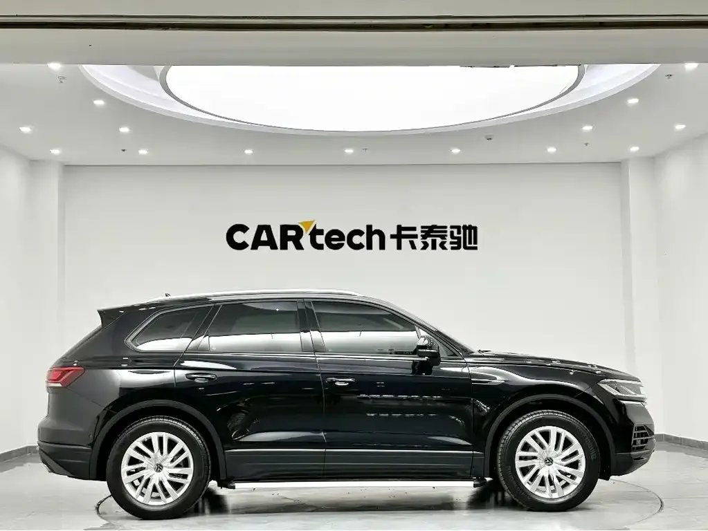 Volkswagen Touareg 2022 из CN, фото 3