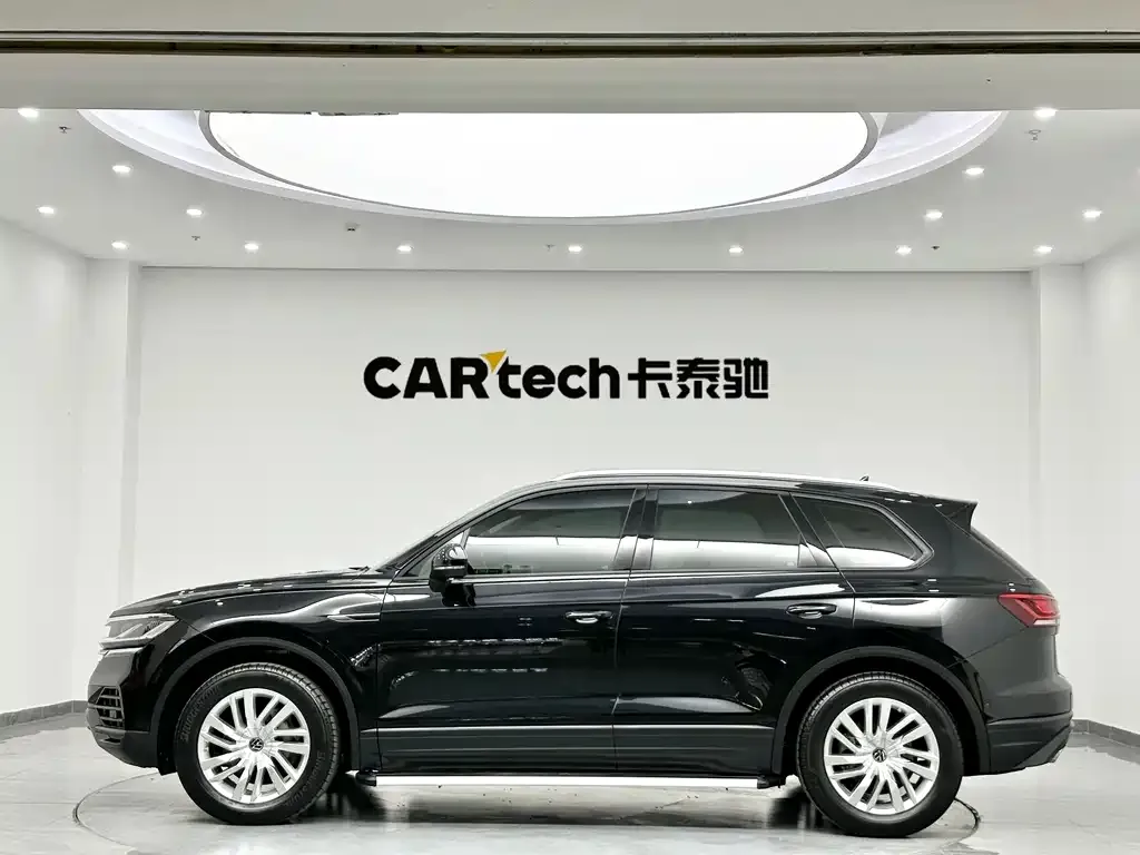 Volkswagen Touareg 2022 из CN, фото 4