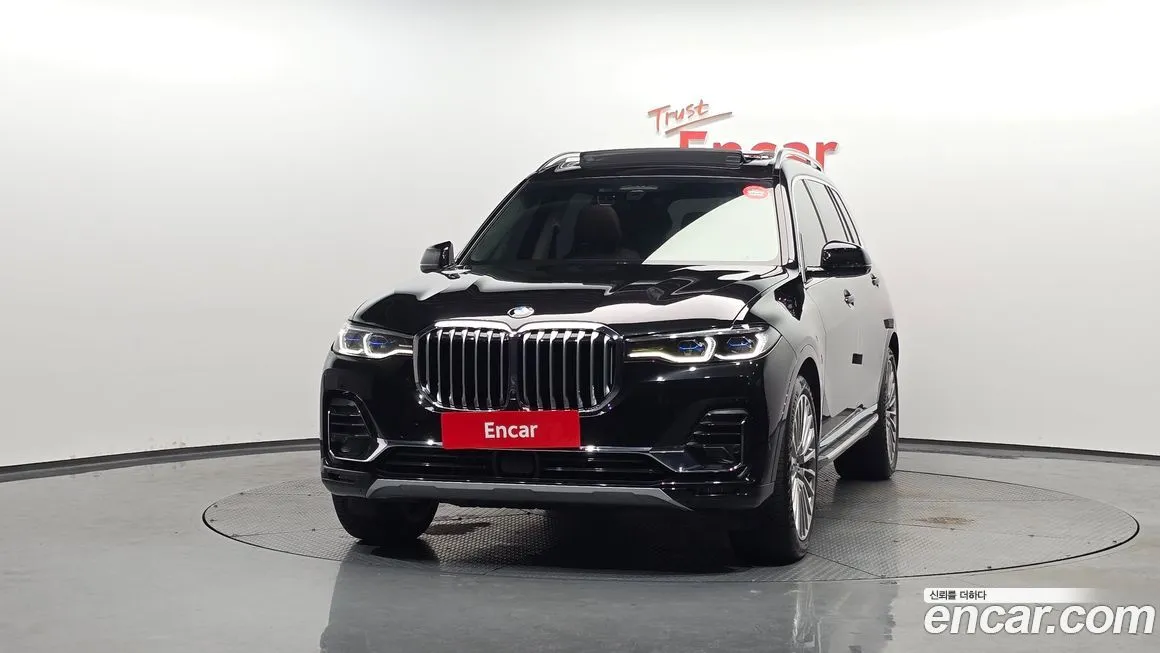 BMW X7 — фото 5