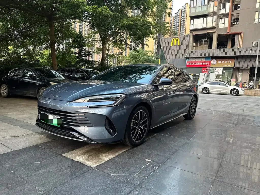 BYD Seal