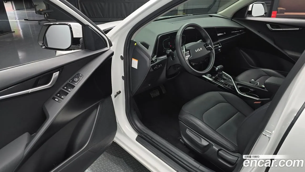 Kia Niro 2022 из KR, фото 10