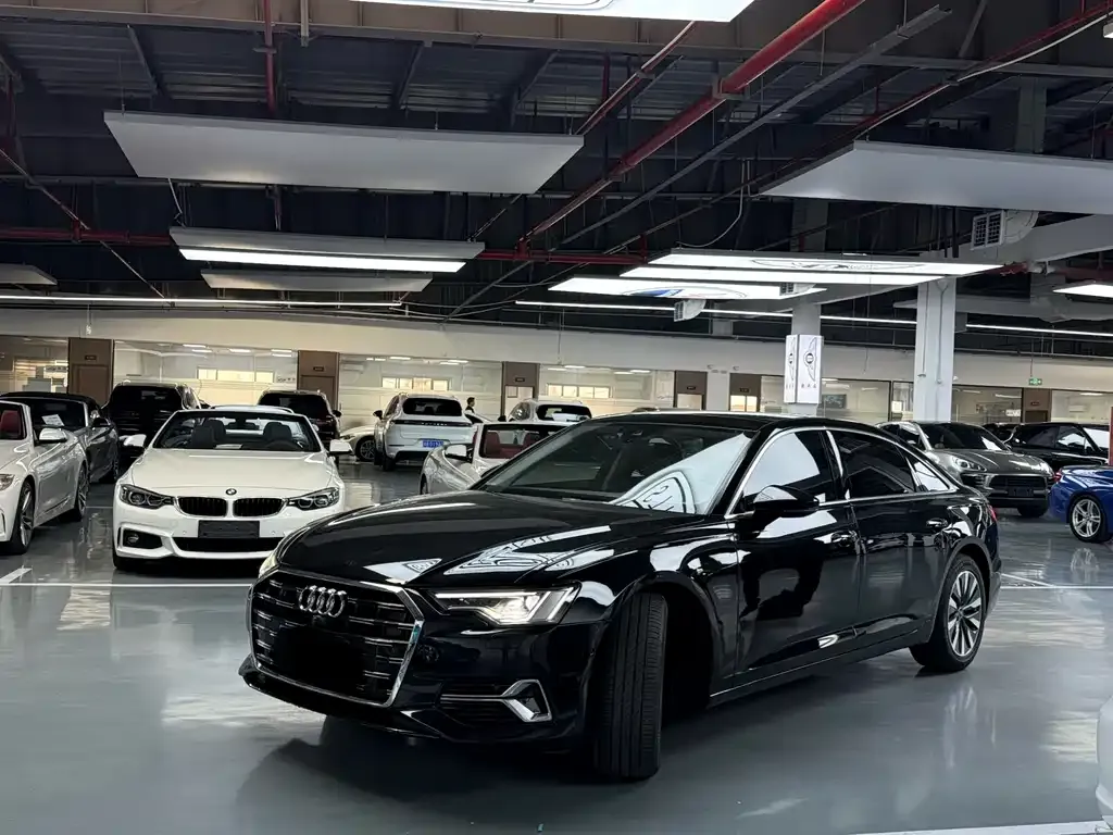 Audi A6L 2024 из CN, фото 10