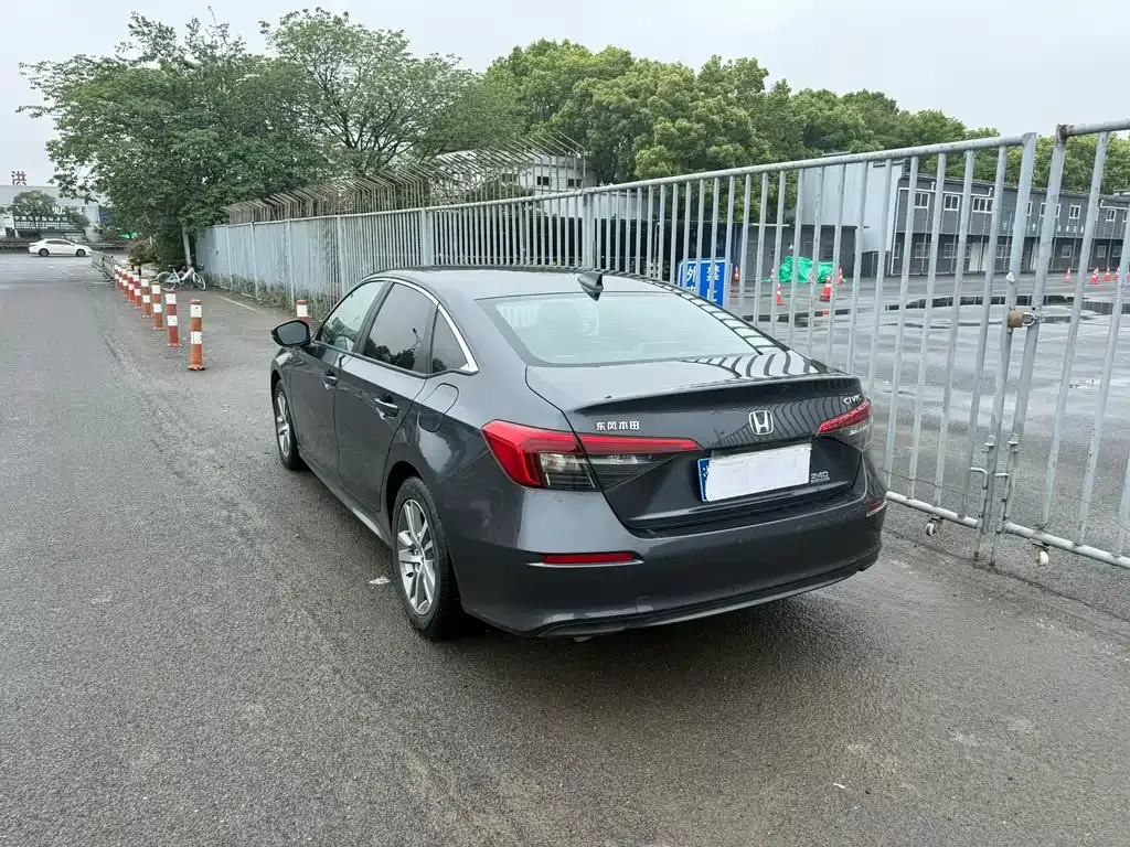 Honda Civic — фото 6