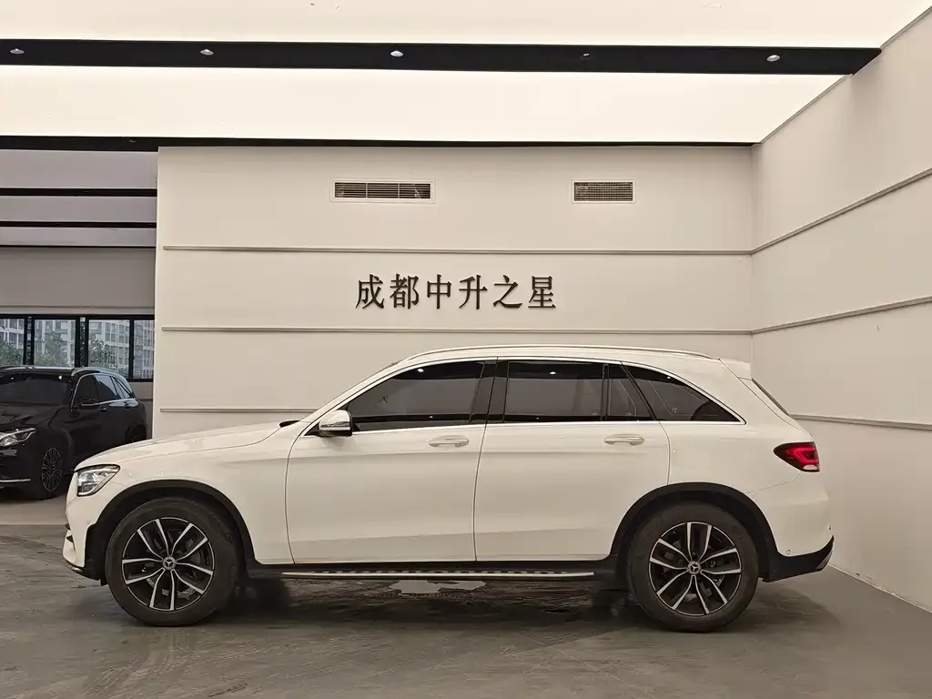 Mercedes-Benz GLC 2023 из CN, фото 9