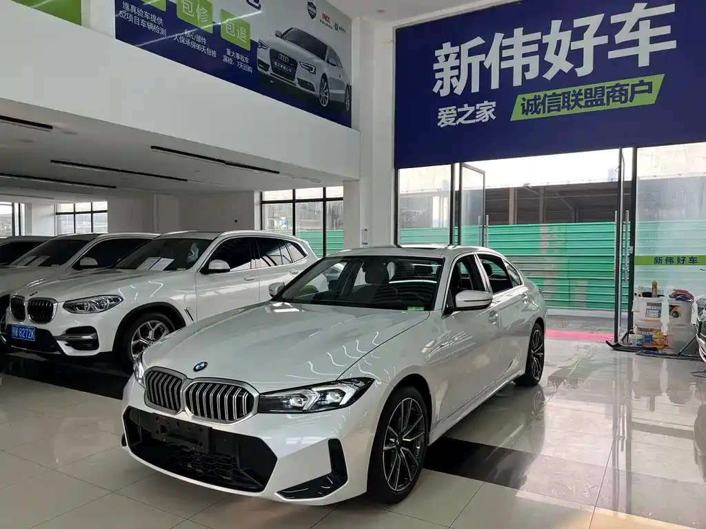 BMW 3 Series — фото 1