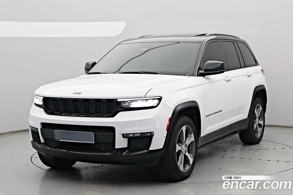 Jeep Cherokee — фото 1
