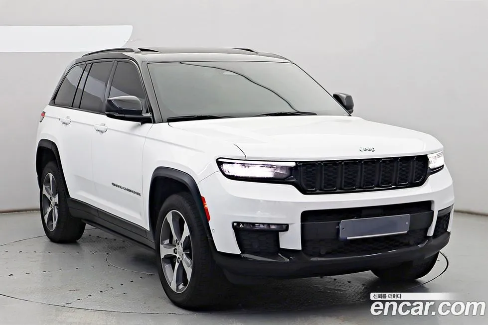 Jeep Cherokee — фото 6