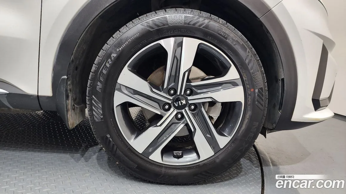 Kia Sorento — фото 10