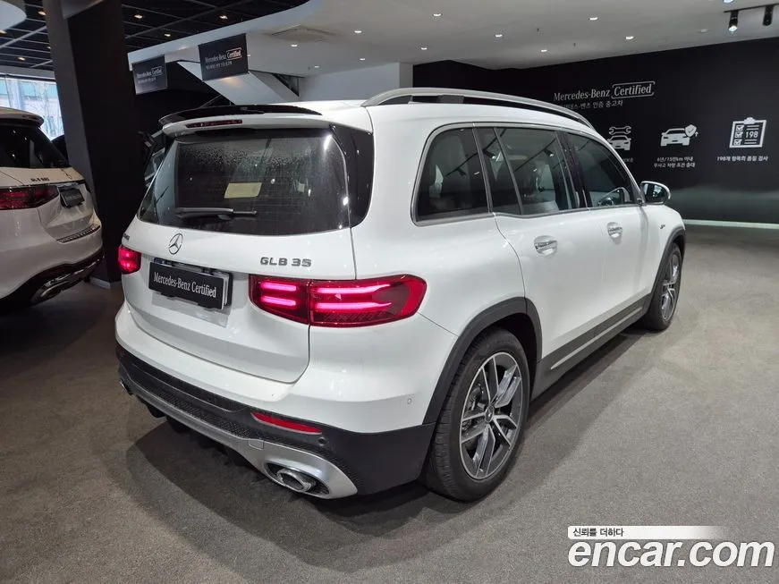 Mercedes-Benz GLB-Class — фото 8