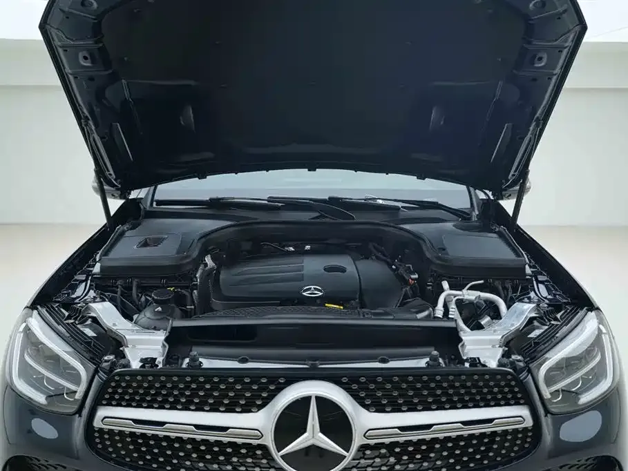 Mercedes-Benz GLC — фото 10