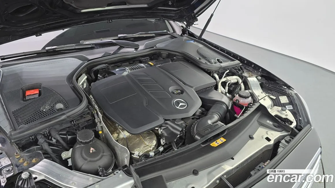 Mercedes-Benz E-Class 2023 из KR, фото 10