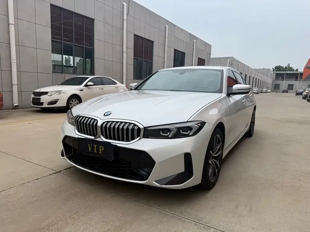 BMW 3 Series — фото 1