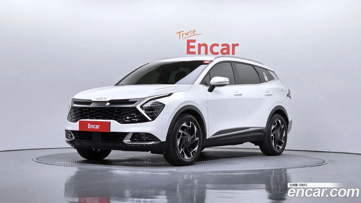 Kia Sportage — фото 1