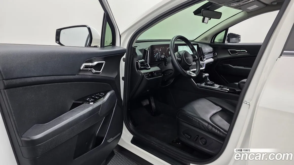 Kia Sportage — фото 10