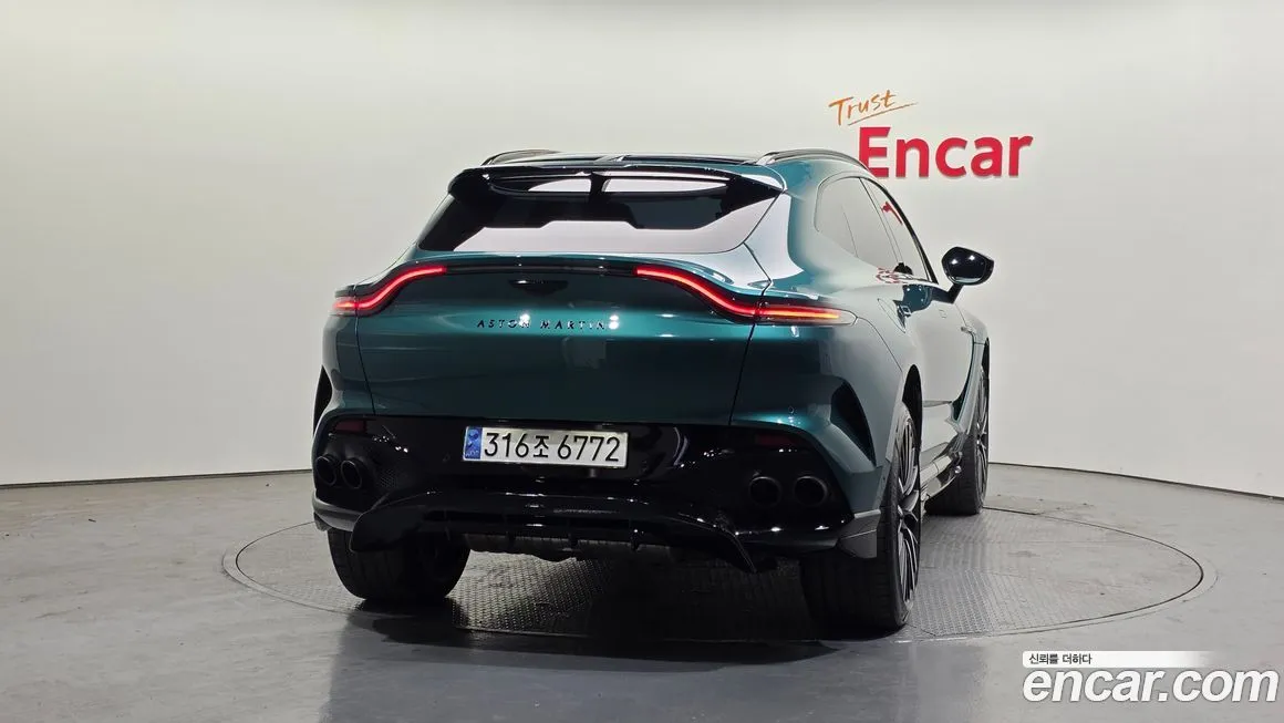 Aston Martin DBX 2023 из KR, фото 4