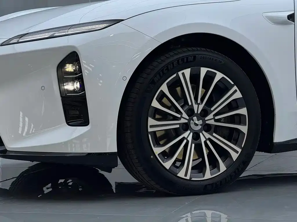 NIO ET5T 2025 из CN, фото 10