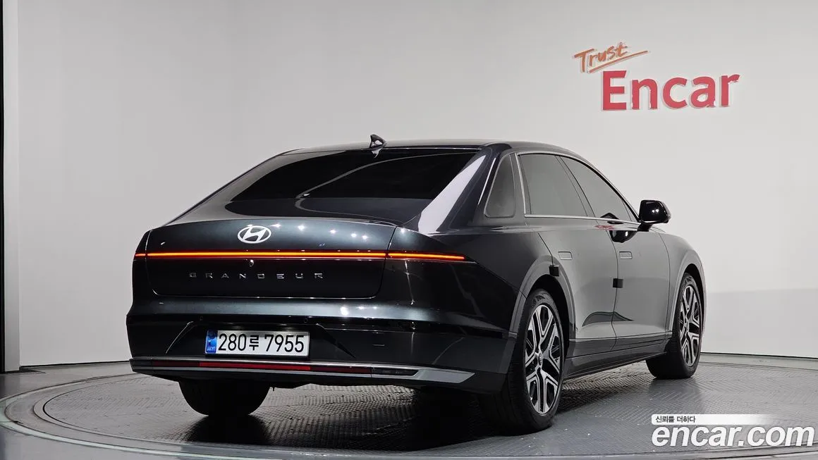 Hyundai Grandeur 2023 из KR, фото 6