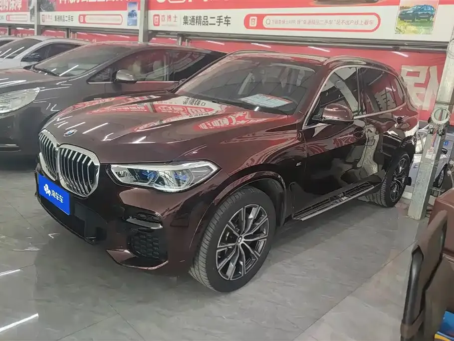BMW X5 (Import) — фото 1