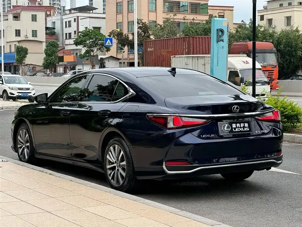 Lexus ES 2021 из CN, фото 6