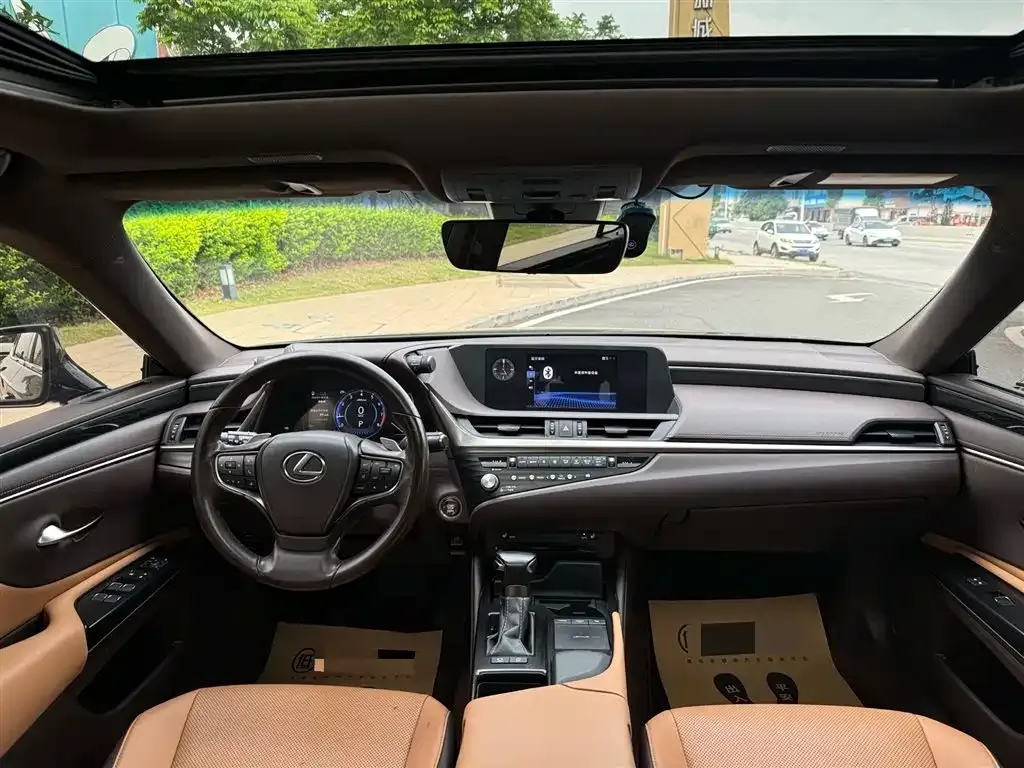Lexus ES 2021 из CN, фото 3