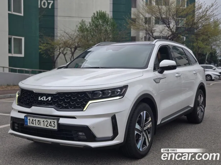 Kia Sorento — фото 9