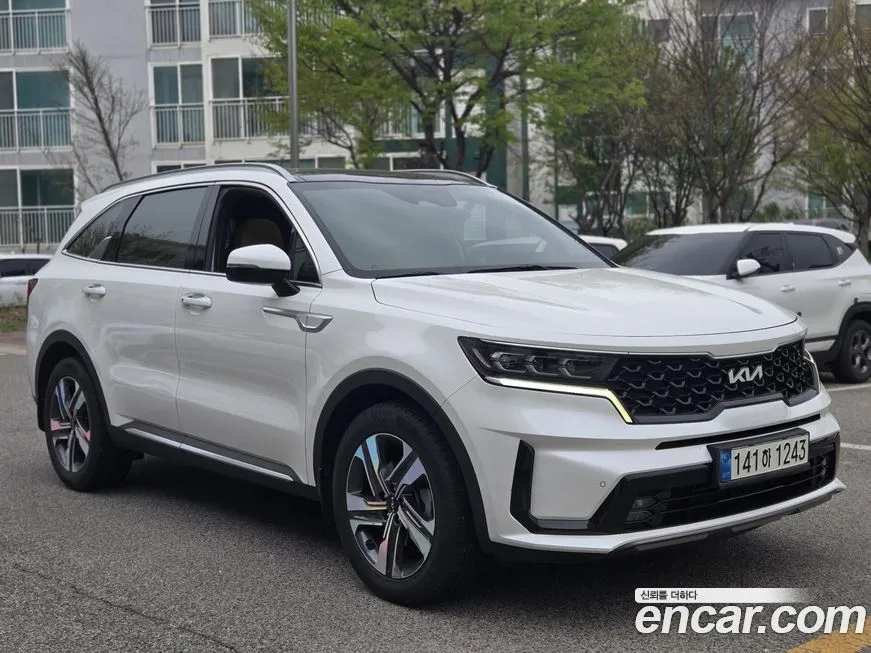 Kia Sorento — фото 8