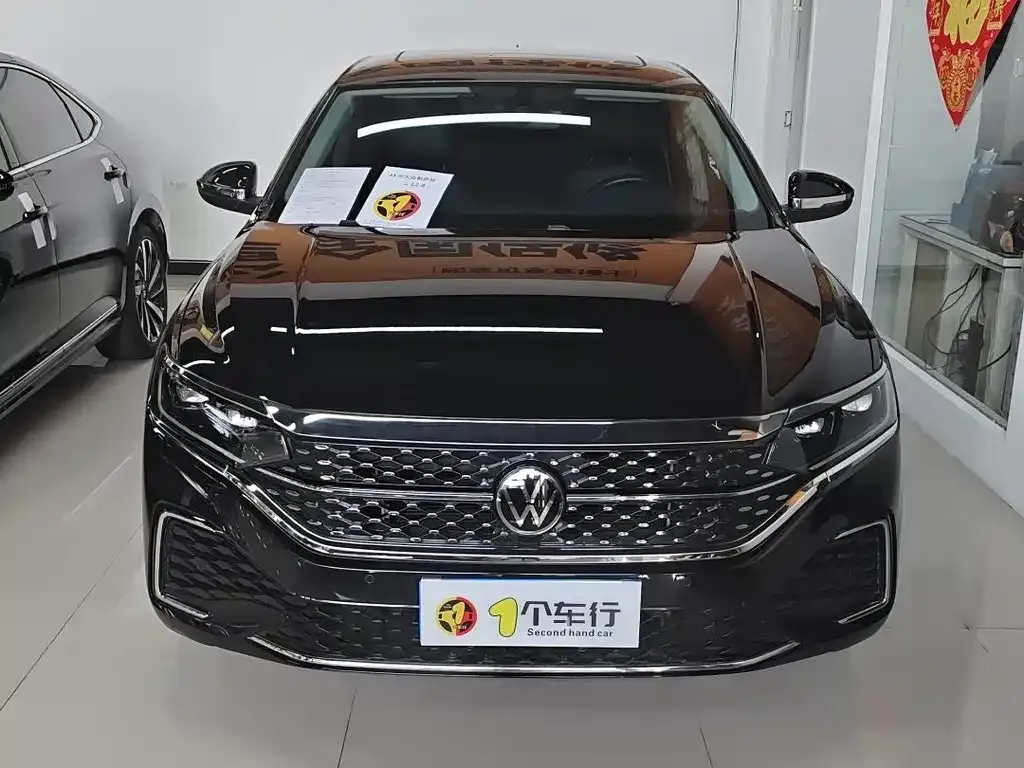Volkswagen Passat — фото 9