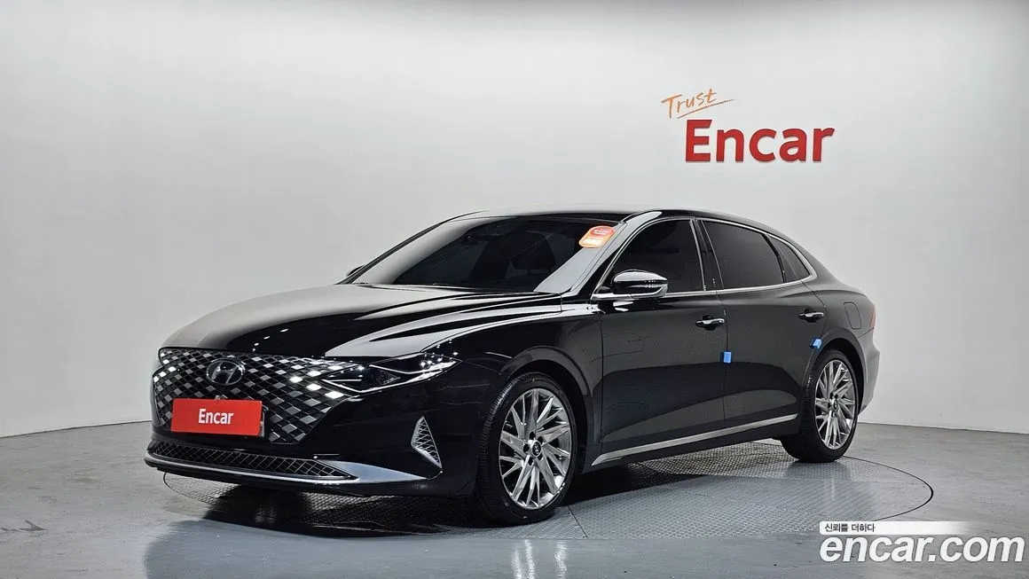 Hyundai Grandeur — фото 1