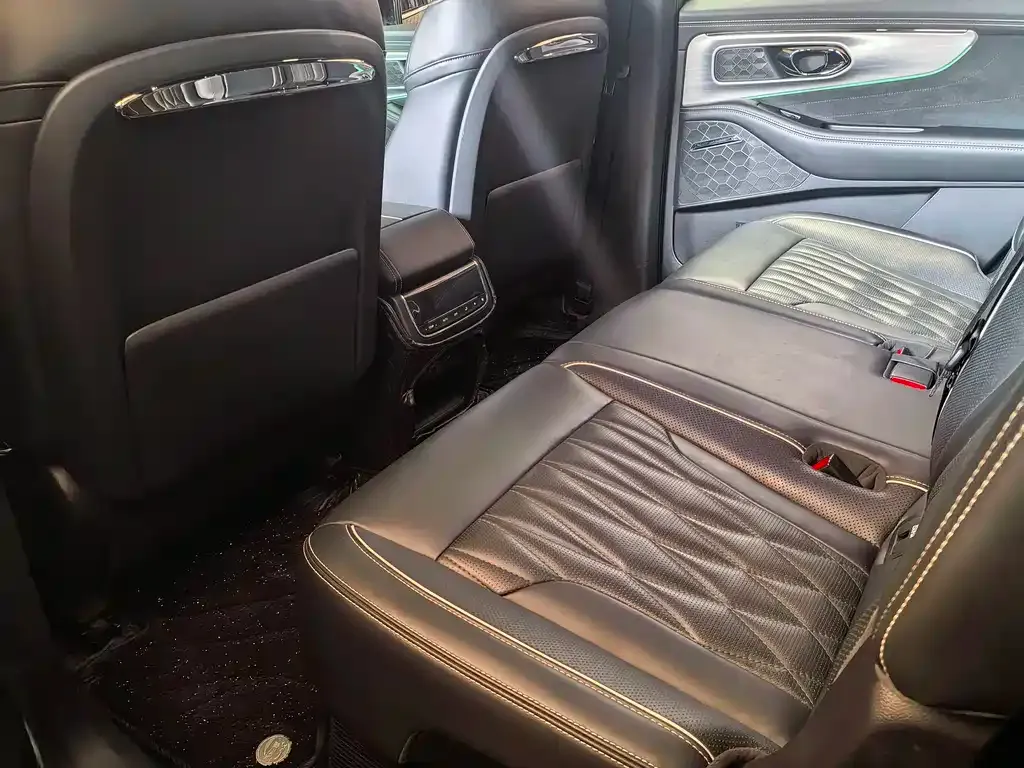 GAC Motor Trumpchi GS8 — фото 6