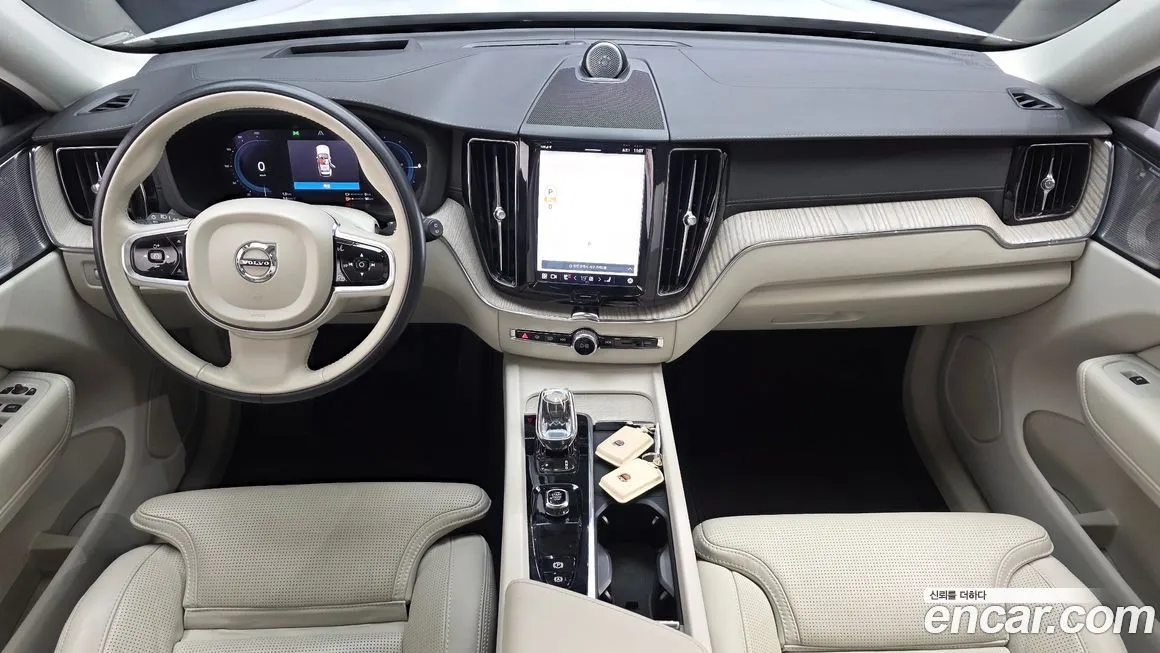 Volvo XC60 2022 из KR, фото 10