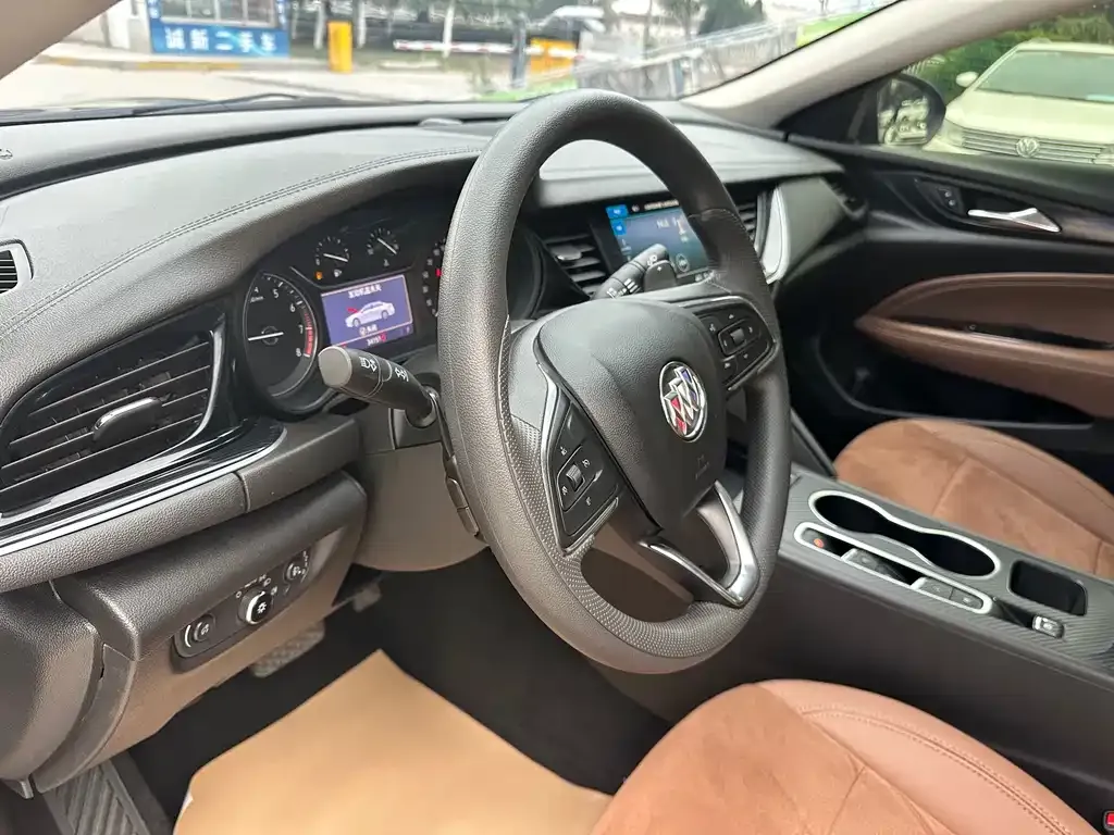 Buick Regal 2023 из CN, фото 3