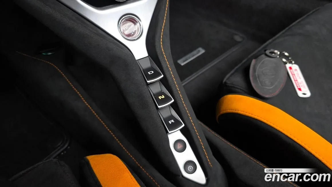 Mclaren 750S 2024 из KR, фото 5