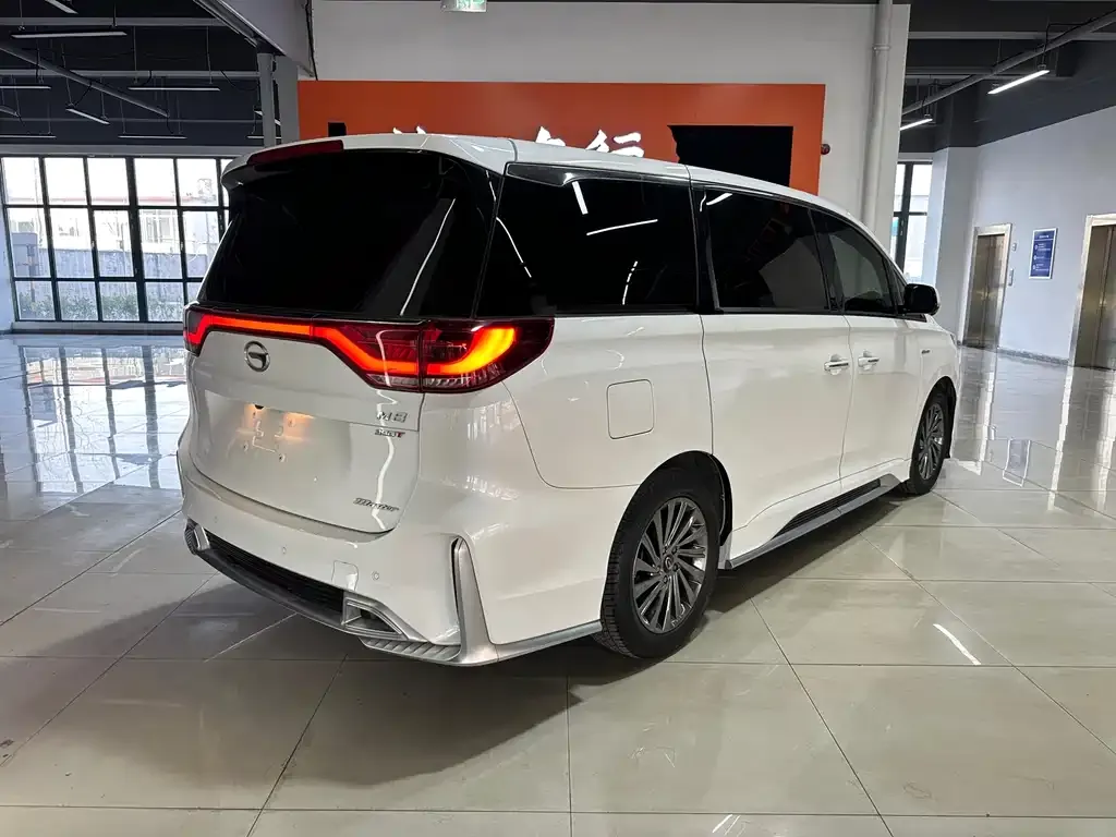 GAC Motor Trumpchi M8 — фото 10