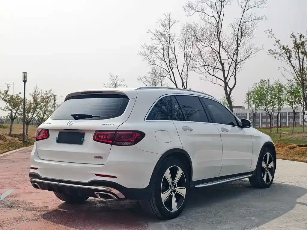 Mercedes-Benz GLC — фото 2