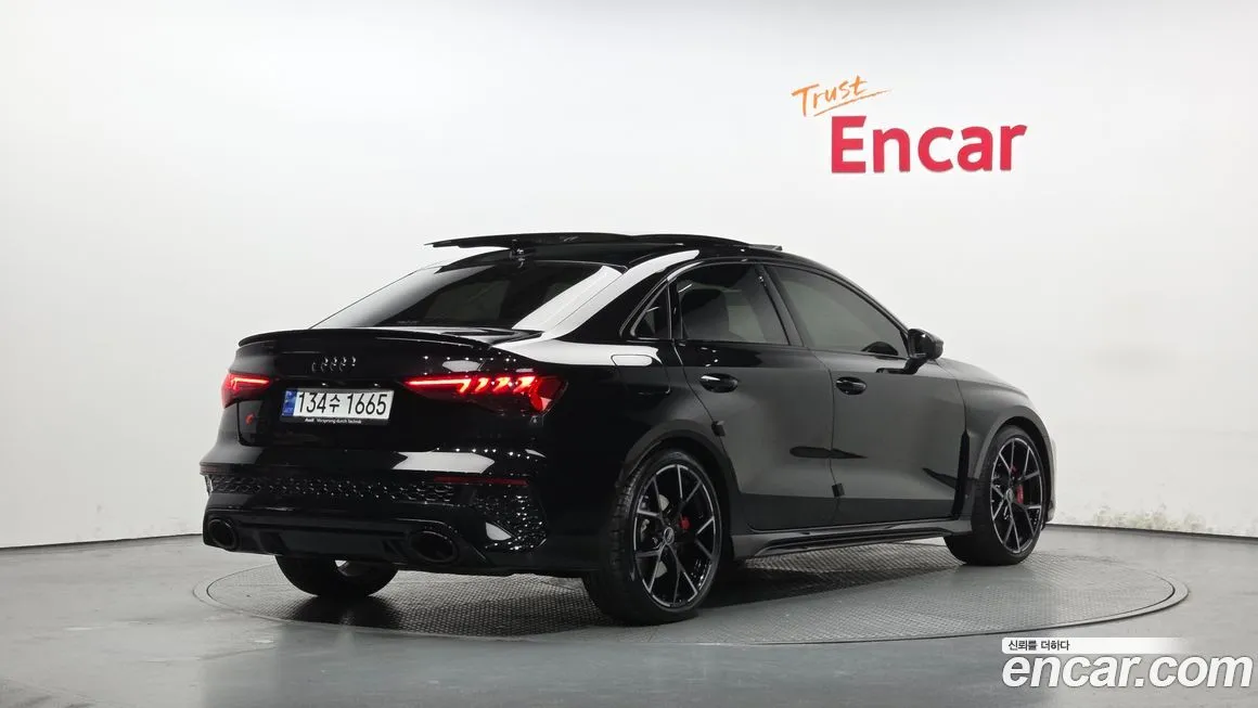 Audi RS3 2023 из KR, фото 5