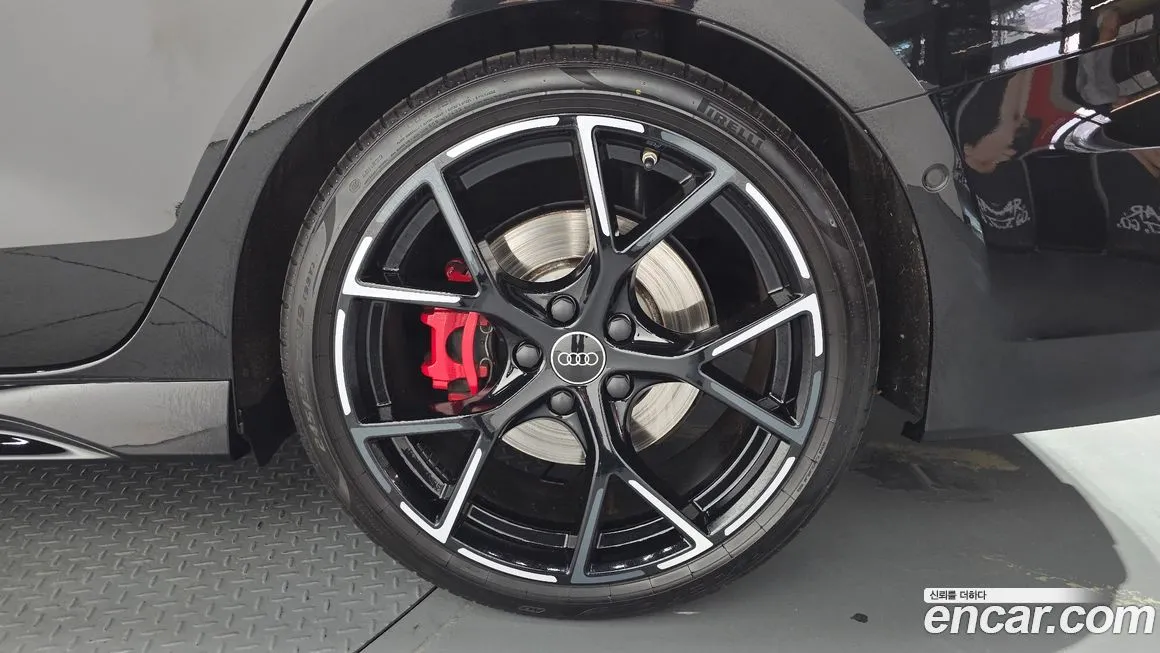 Audi RS3 2023 из KR, фото 9