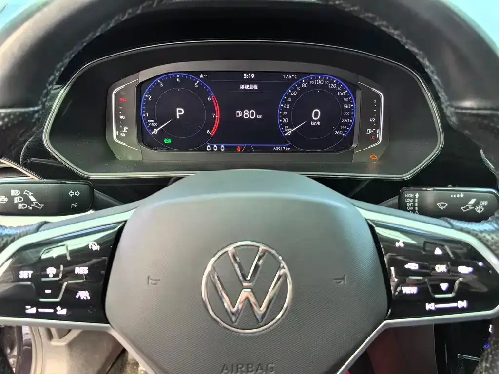 Volkswagen Passat — фото 3