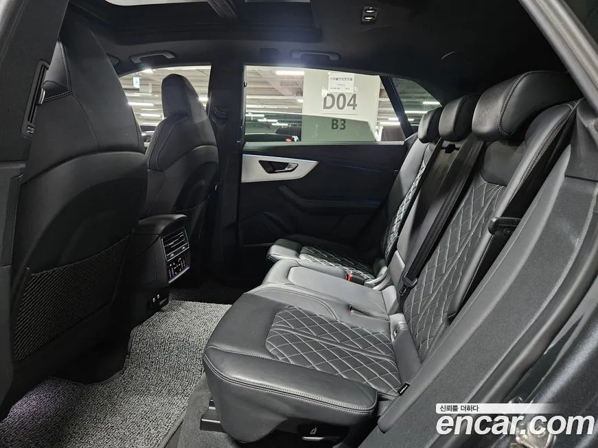Audi Q8 2021 из KR, фото 2