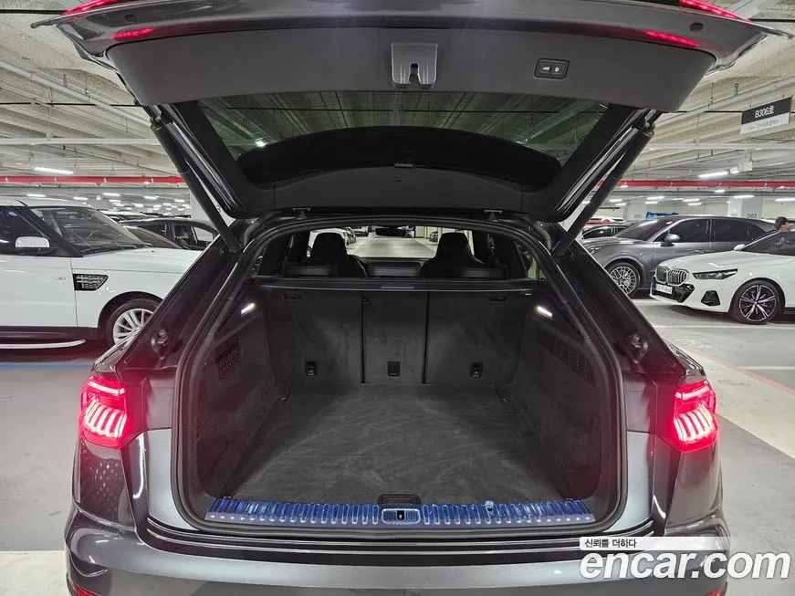 Audi Q8 2021 из KR, фото 5